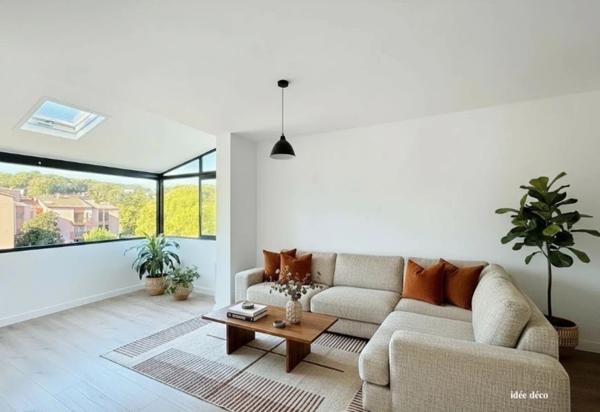 Appartement à vendre 2 pièces MOUGINS (06)