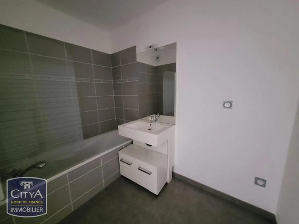 Appartement à louer 2 pièces 45.66m² Loos (59120)