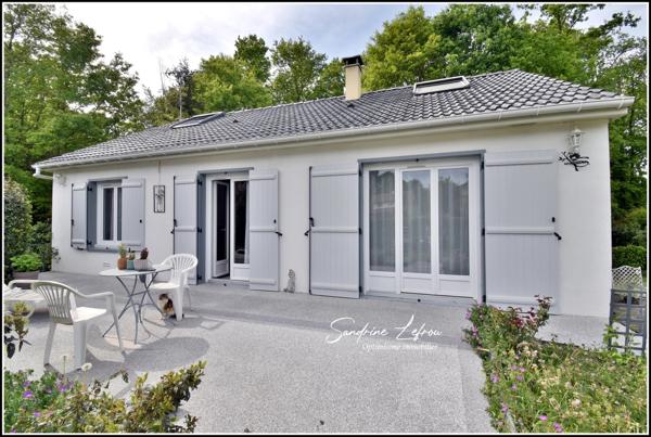 Maison sur sous-sol total - 6 pièces - 4 chambres - 100m2 habitables sur 1225m2 terrain  - DPE D