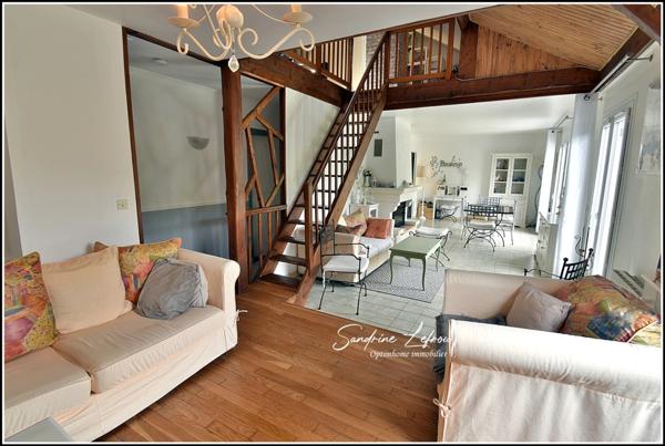 Maison sur sous-sol total - 6 pièces - 4 chambres - 100m2 habitables sur 1225m2 terrain  - DPE D