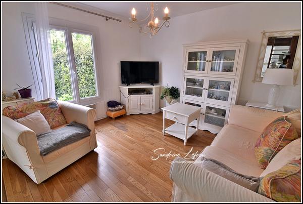 Maison sur sous-sol total - 6 pièces - 4 chambres - 100m2 habitables sur 1225m2 terrain  - DPE D