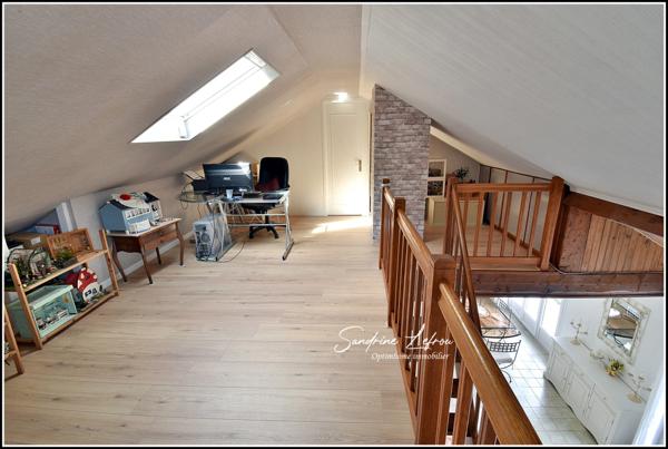 Maison sur sous-sol total - 6 pièces - 4 chambres - 100m2 habitables sur 1225m2 terrain  - DPE D