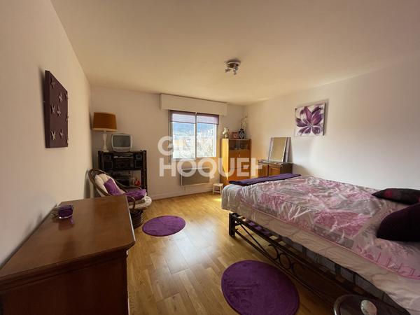 Clermont Ferrand - T7 - 155m² - Balcon cave 2 places de parking