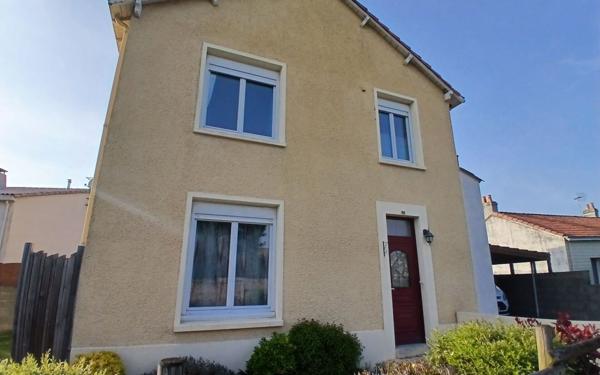 Maison à vendre    6 pièces •  Les Landes-Genusson