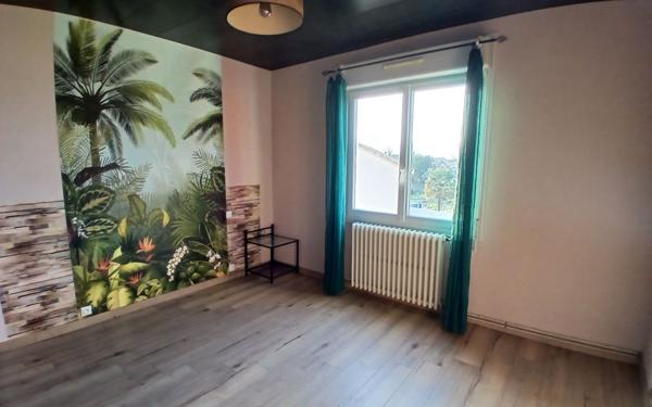 Maison à vendre    6 pièces •  Les Landes-Genusson