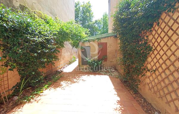 Jolie maison 73m2 deux chambres, cour et cave centre ville de Valence