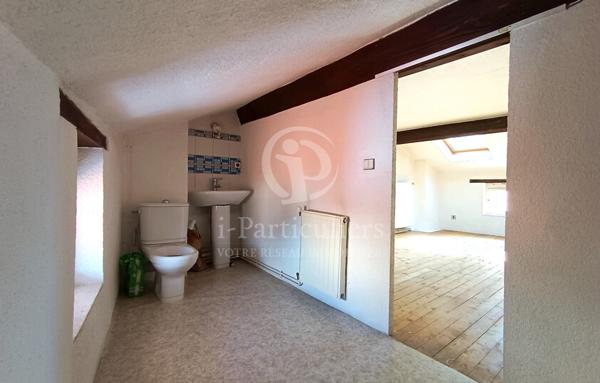 Jolie maison 73m2 deux chambres, cour et cave centre ville de Valence