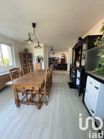 Maison à vendre 6 pièces 122 m² Conches-en-Ouche