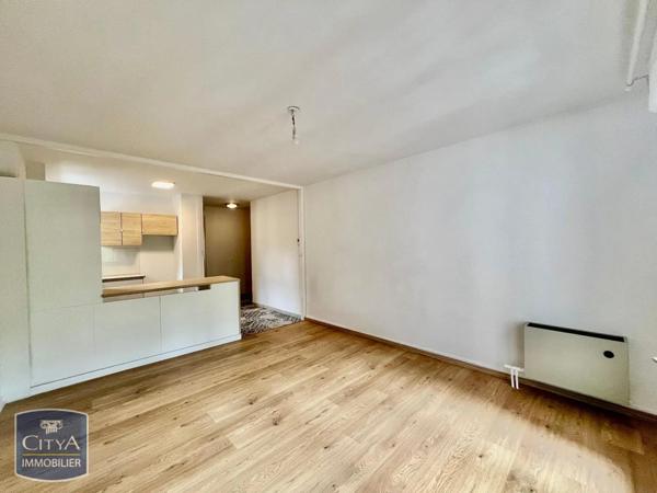 Appartement à louer 2 pièces 47.25m²