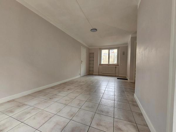 A vendre immeuble hyper-centre de Redon