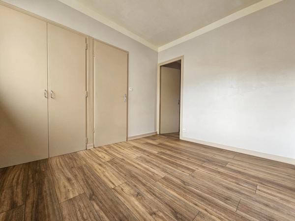 A vendre immeuble hyper-centre de Redon