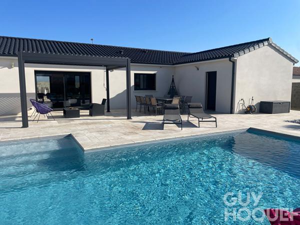 Maison Chabournay 4 pièce(s) 109. m2