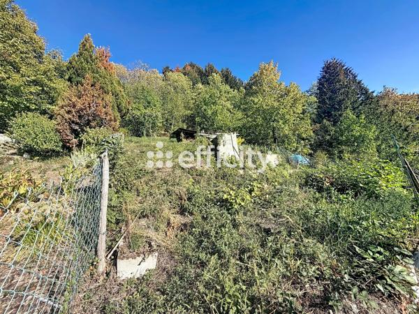 Maison
         7 pièces
        - 146 m² 65 000 € *