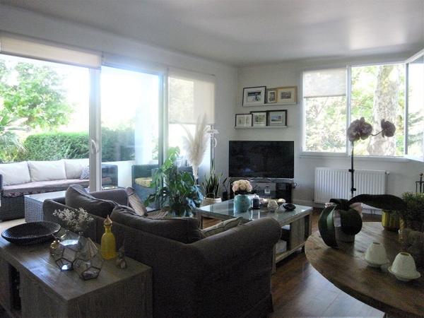 Maison 6 pièces - 225 m²