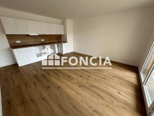 Location Appartement 3 pièces 61.84 m² - 5 RUE GAMBETTA Persan 95340