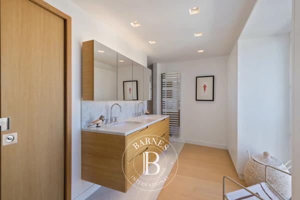 Biarritz, Appartement 3 Chambres -  200 m² à vendre