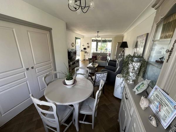 Pavillon sur Saint-Porchaire, 4 chambres, 160 m² habitable