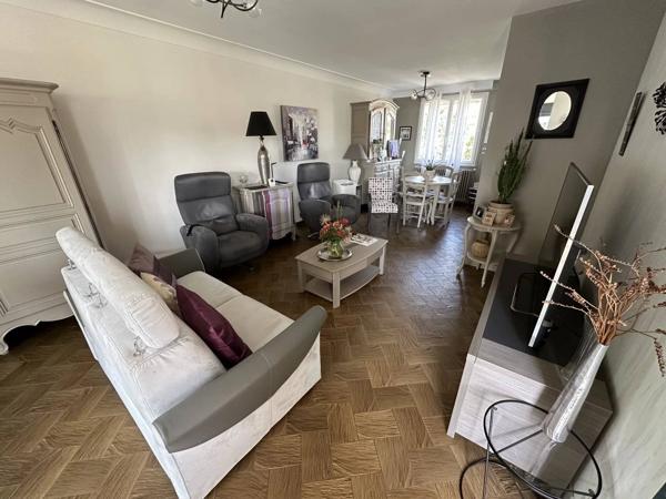 Pavillon sur Saint-Porchaire, 4 chambres, 160 m² habitable