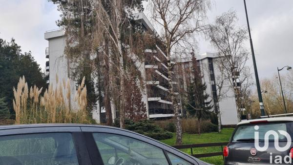 Appartement 5 pièces de 67 m² à Grigny (91350)