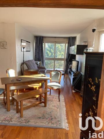 Appartement 5 pièces de 67 m² à Grigny (91350)