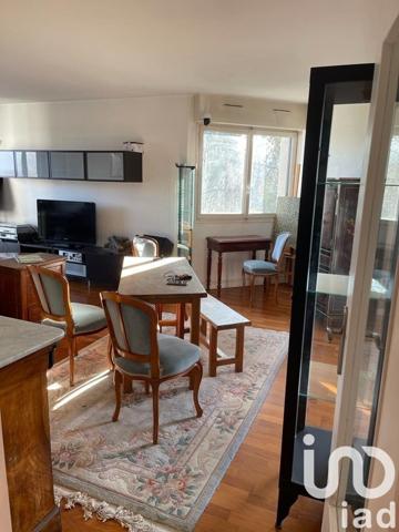 Appartement 5 pièces de 67 m² à Grigny (91350)