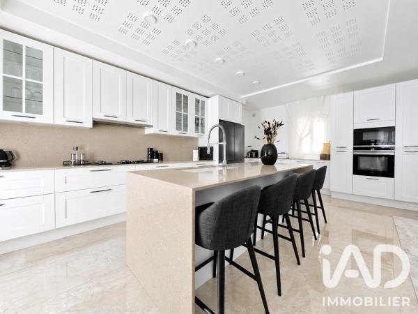 Maison à vendre 7 pièces 190 m² Moissy-Cramayel