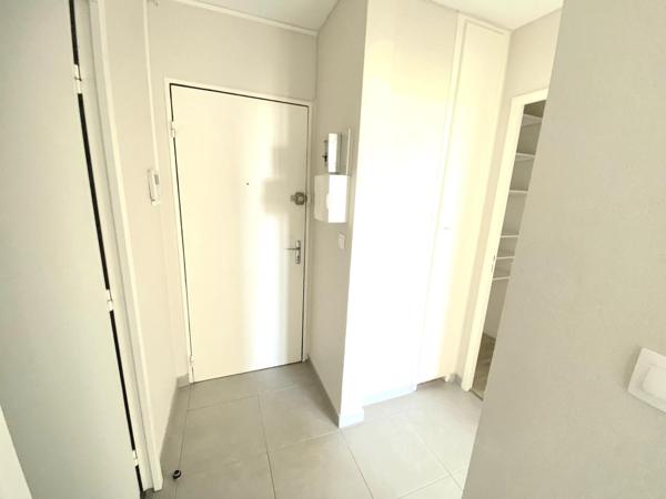 Appartement proche de toutes commodités et nouvelle ligne de tramway.