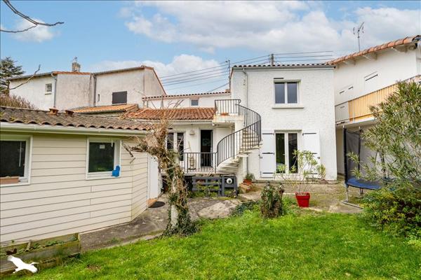 Maison à vendre |  Saint-Georges-de-Didonne |  8 pièces | 180 m²