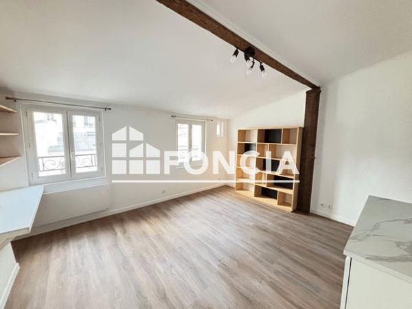 Location Studio 22.98 m² - Paris 75010