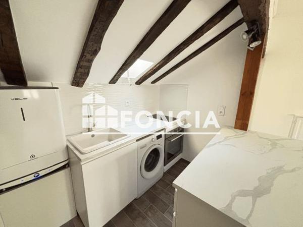 Location Studio 22.98 m² - Paris 75010