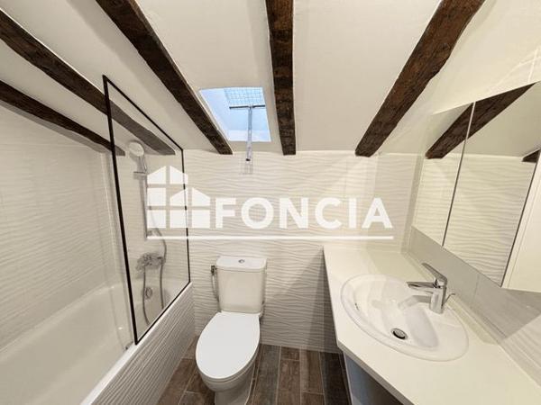 Location Studio 22.98 m² - Paris 75010