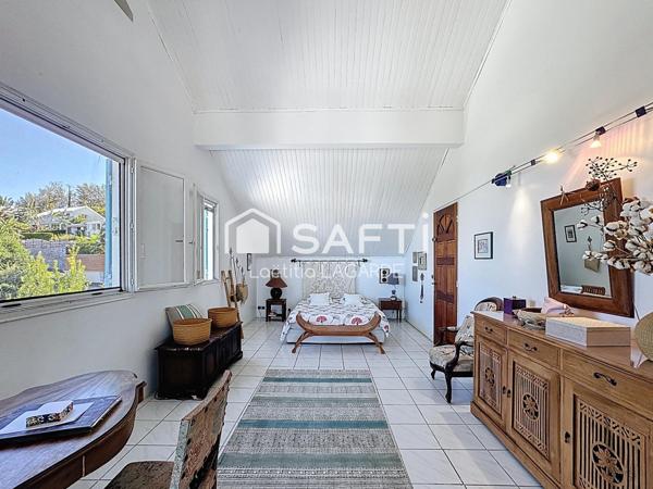 Maison F5/6 avec vue mer et piscine – Secteur Les Colimaçons