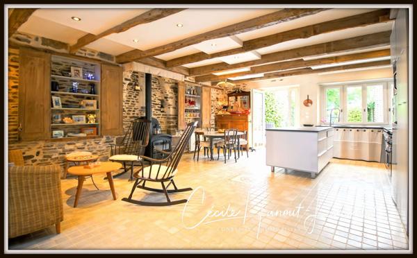 Dol-de-Bretagne (35120) PLEINE-FOUGERES - Maison de Centre bourg - 120 m² - avec Terrasse et jardin. 260 m²