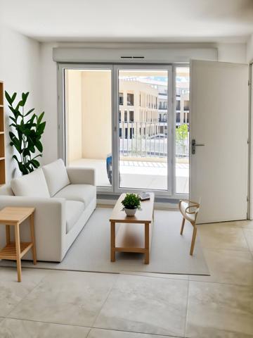 Trets (13530) A LOUER MAGNIFIQUE T3 AVEC TERRASSE