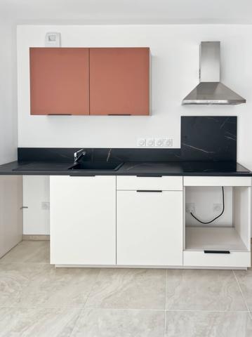 Trets (13530) A LOUER MAGNIFIQUE T3 AVEC TERRASSE