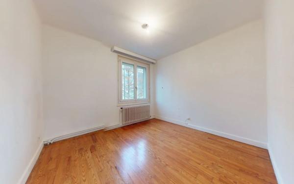 Appartement à vendre    3 pièces • 67,18 m2 Cluses