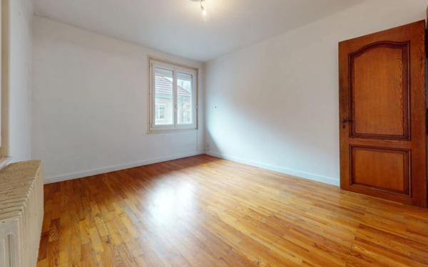 Appartement à vendre    3 pièces • 67,18 m2 Cluses