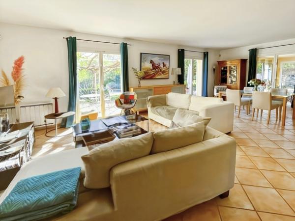 Maison familiale 175 m² avec piscine – Quartier des Platanes, Aix-en-Provence