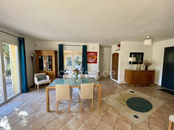 Maison familiale 175 m² avec piscine – Quartier des Platanes, Aix-en-Provence