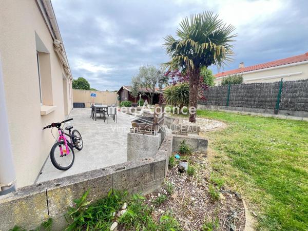 Maison à SAINT MACAIRE EN MAUGES, 49450 - 7 pièces 141m²