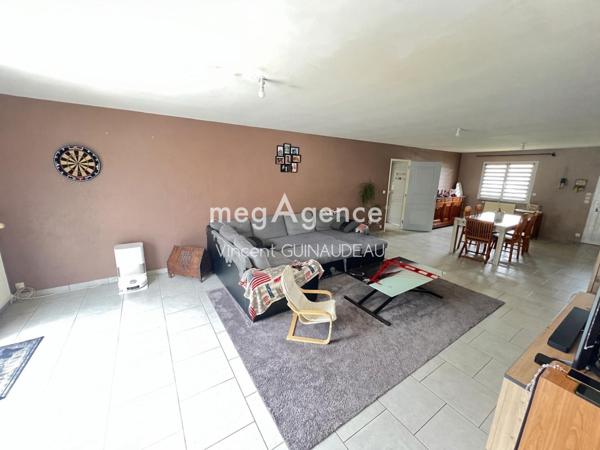 Maison à SAINT MACAIRE EN MAUGES, 49450 - 7 pièces 141m²