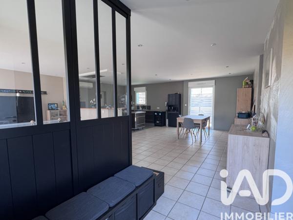 Maison à vendre 5 pièces 119 m² Saint-André-de-Cubzac