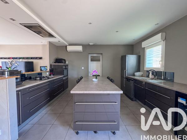 Maison à vendre 5 pièces 119 m² Saint-André-de-Cubzac