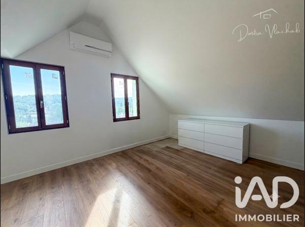 Location appartement 5 pièces 121 m² Maule