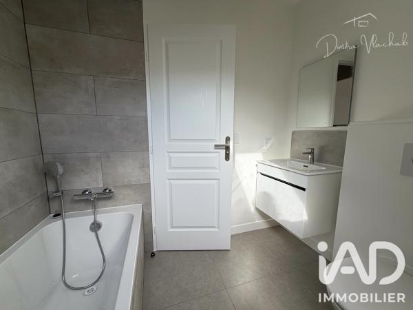 Location appartement 5 pièces 121 m² Maule