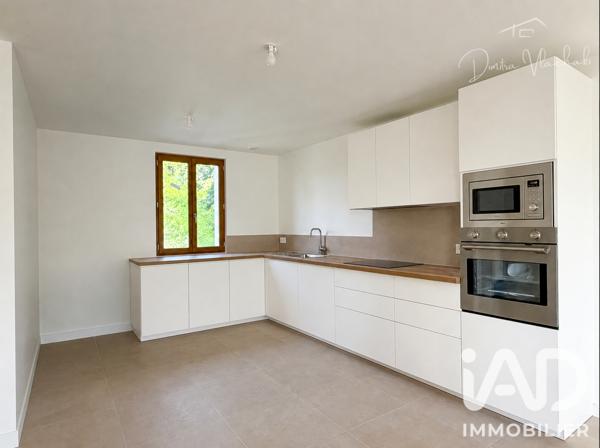 Location appartement 5 pièces 121 m² Maule