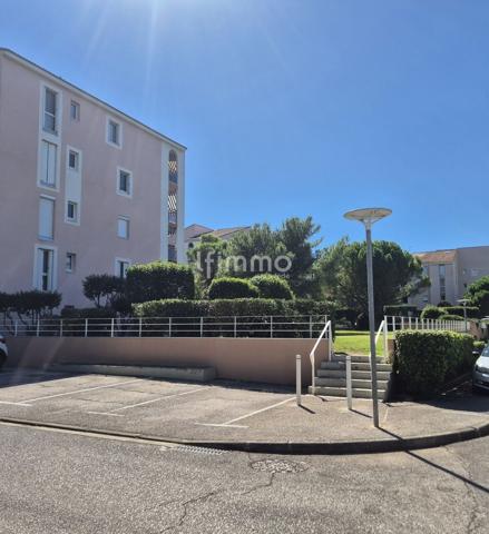 T4 81M2 avec Terrasse 8,6 M2 Bd des Cèdres 9ème