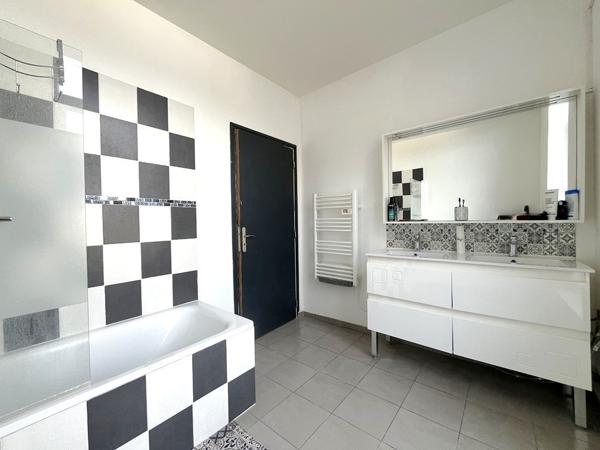 TOURCOING BLANC SEAU MAISON T3 AVEC PARKING