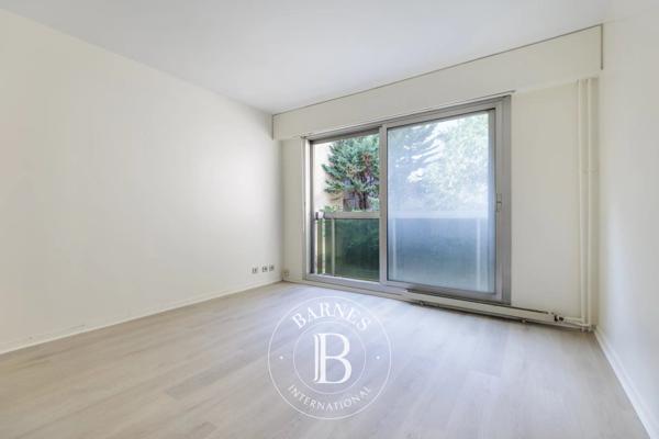 Paris 17ème, Appartement  28 m² à vendre