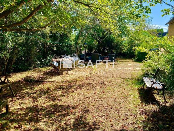 À deux pas de Sarlat-la-Canéda, au cœur de la Dordogne – Un havre de paix au charme authentique